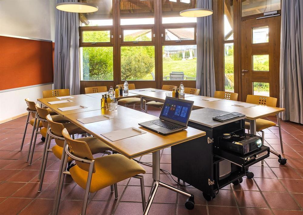 Hohenwart Forum Pforzheim Kemudahan gambar